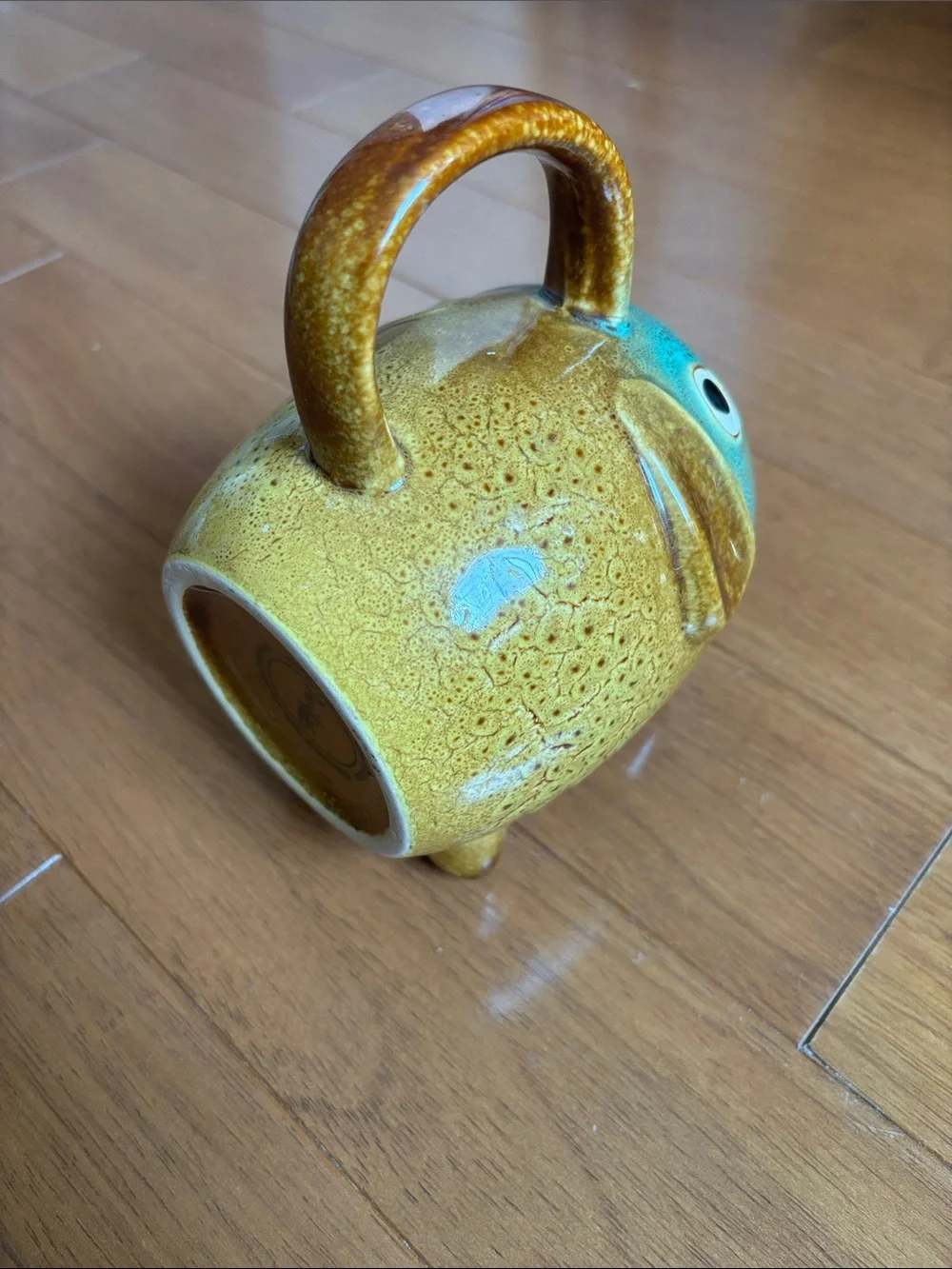 Pacifica Ceramic Happy Feet Dog Mug - Picture 4 of 6